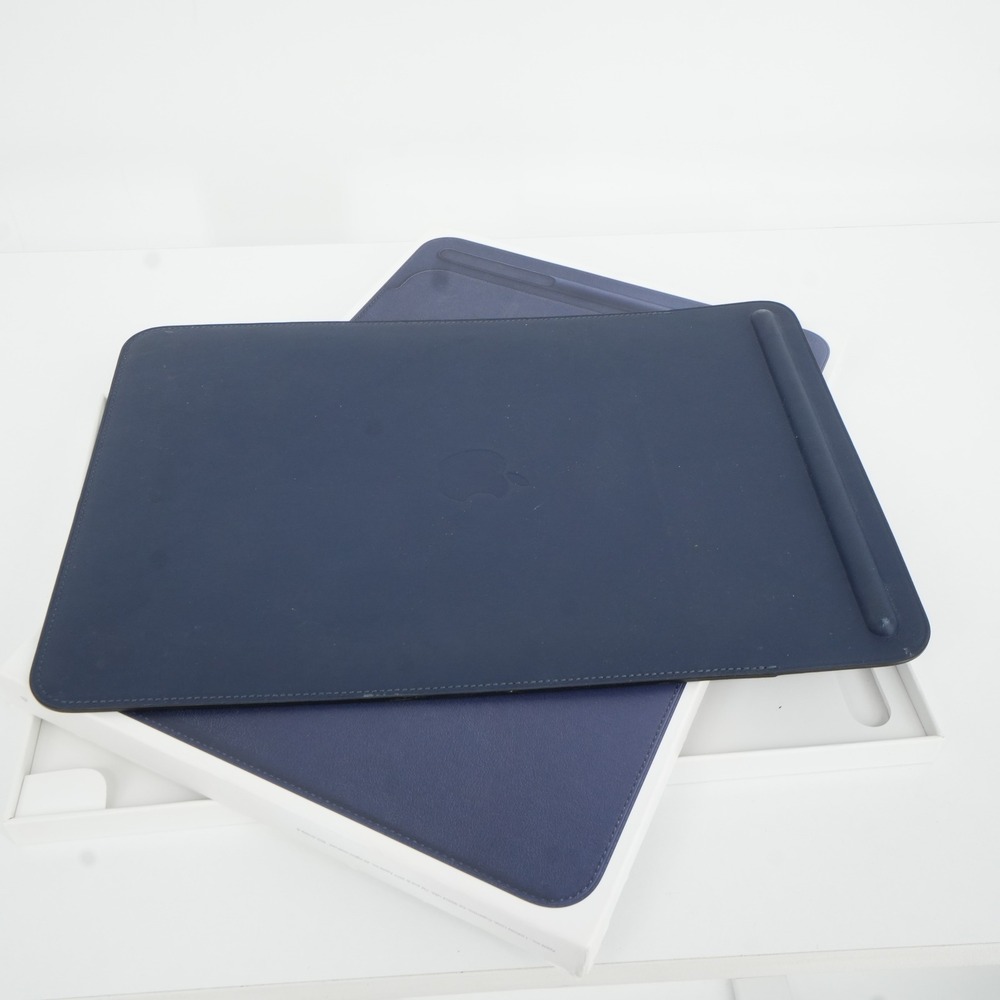 Apple iPad Pro 10.5 Leather Sleeve Midnight Blue MPU22ZM/A Pencil Holder Case